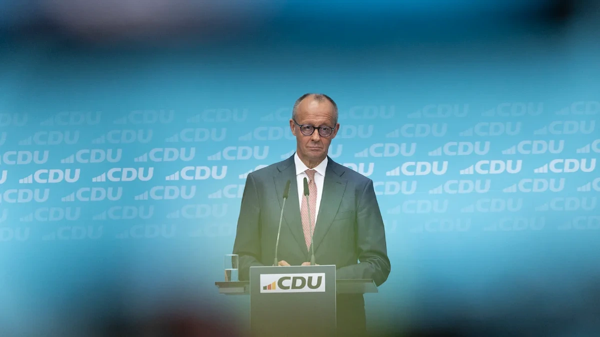 Umfrage-Drama für Merz: Deutsche schreiben den Kanzler fast komplett ab