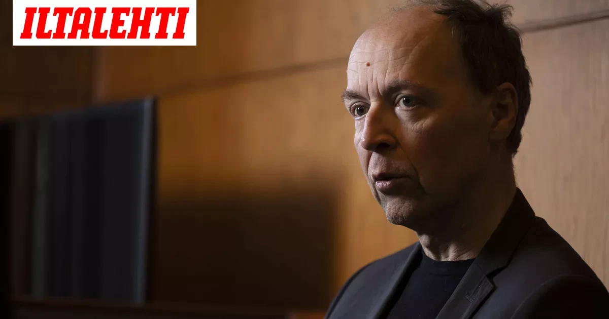 Halla-aho ja Risikko median eteen salaisesta kokouksesta: ”Kansanedustajien koteihin tunkeutumisesta puhuttiin”